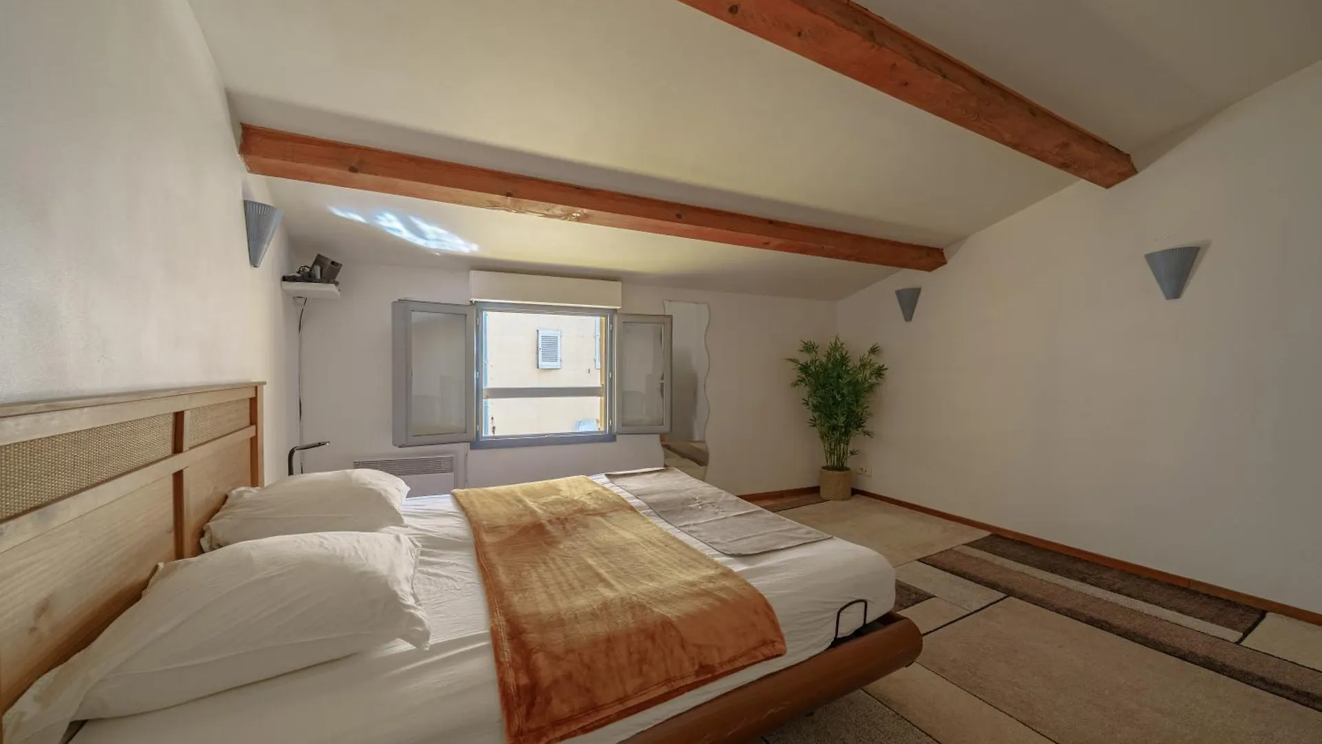 Apparemment Hypercentre Aix-En-Provence Apartment